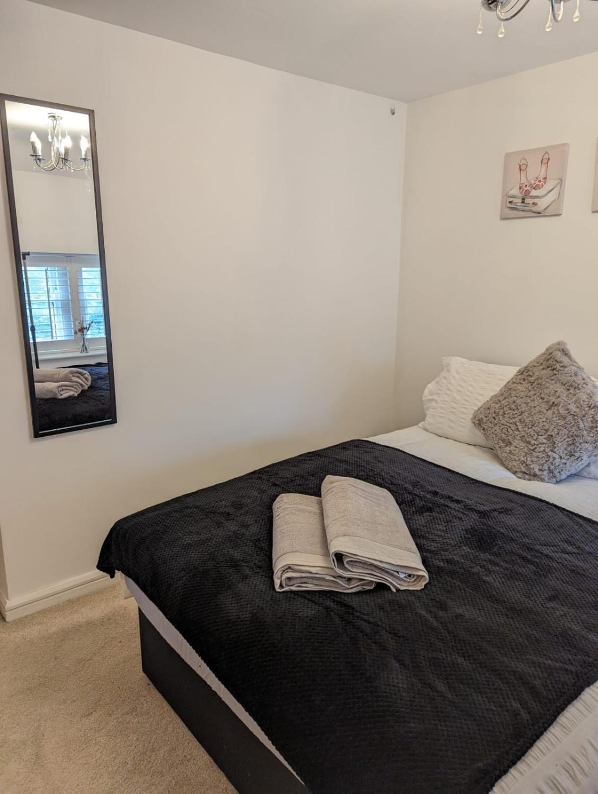2-Bed Apartment Heart Of Cardiff Buitenkant foto